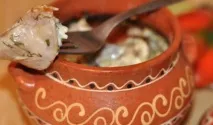 Курка в горщику курка