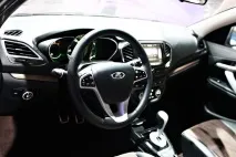 веста Lada Vesta
