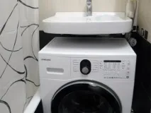 Маленька пральна машинка під низьку раковину види пристроїв та вимоги до встановлення пральна