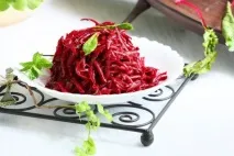 Салат з буряка рецепти з фото, як швидко зварити буряк, оригінальне оформлення буряка