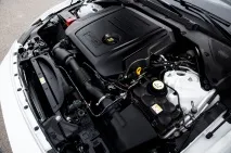 Огляд Jaguar XE огляд