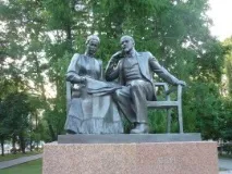вестник „Искра“ паметник
