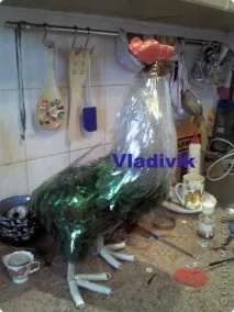 Півник із пластикових пляшок, Країна Майстрів пластикових