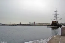 Подорож на машині з Москви до Пітера. подорож