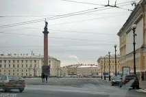 Подорож на машині з Москви до Пітера. москви