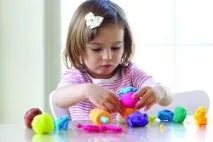 майката извайва майката извайва