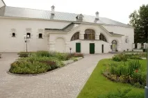 україна