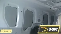 звукоизолира багажника