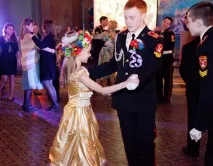 СЕЗОН БАЛІВ У САНКТ-ПЕТЕРБУРГСЬКОМУ СУВОРІВСЬКОМУ ВІЙСЬКОВОМУ УЧИЛИЩІ ПРОДОВЖУЄТЬСЯ суворівському