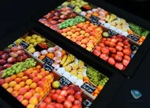 Порівняння екранів у Galaxy Tab S та Apple iPad – хто виграє і чому apple