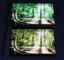 Порівняння екранів у Galaxy Tab S та Apple iPad – хто виграє і чому apple