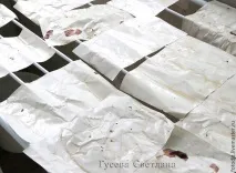 Тонуємо листи для блокнота настоєм з пелюстків троянд – Ярмарок Майстрів тонуємо