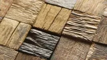Укладання плитки на дерев’яну підлогу у ванній кімнаті підлогу