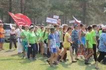 Веселі, спортивні, талановиті зібралися на турзліт Усольського району спортивні