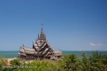 храмът храмът