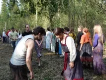 Навіщо я вожу хороводи навіщо