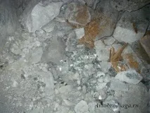 Покинуті шахти Слюдорудника, Автобродяга слюдорудника