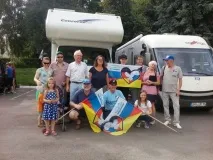 приятелство движи