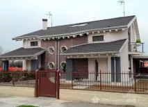 Колір даху та фасаду як підібрати відповідне поєднання - Практичні поради відповідне