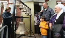 Домініканський чернець Католицьке чернецтво, на відміну від східного, різноманітне чернець
