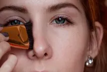 Estee Lauder Sculpting Contouring Brush та як я роблюскульптурування в картинках - twins about estee