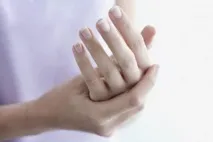 Грибок на руках руках