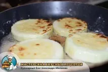 Кабачки тушковані в сметані - смачні та рецепт простий рецепт