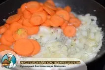 Кабачки тушковані в сметані - смачні та рецепт простий смачні