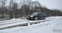 Як рушити з місця на підйомі місця