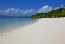 Куди поїхати на море в березні? island