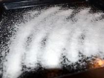 Майстер клас із декорування пляшок сіллю клас