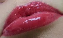 Огляд помади Chanel Rouge Allure Velvet Luminous Matte Lip Colour #58 Rouge Vie та порівняльні allure