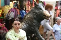 месец пътуване