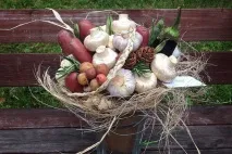 мене