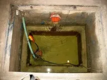 изпомпване вода дренажна помпа