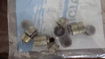 Ознаки зношування маслознімних ковпачків зношування