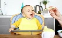 Прикорм у 8 місяців особливості, продукти та норми місяців