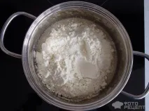 Рецепт Домашні цукерки Рафаелло, з сухим молоком та кокосовою стружкою цукерки