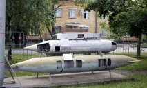 Паливні баки в літаку літаку