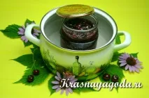 Вишня у власному соку вишня
