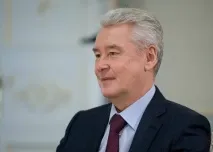 ремонта Освен това