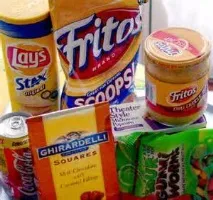 10 продуктів, вживання яких призводить до гормонального дисбалансу. яких