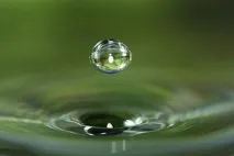 водата свойства