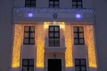 Прикрашаємо офіс своїми руками до Нового Року прикрашаємо
