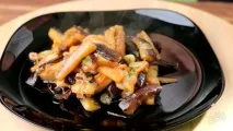 Баклажани по-китайськи в кисло-солодкому соусі, рецепт з м’ясом кисло-солодкому