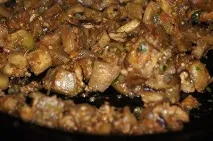 Баклажани з грибами під сметаною Баклажани