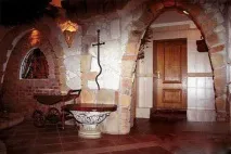 Декоративний камінь в інтер’єрі квартири фото, форми, ідеї інтер