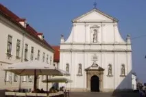 Визначні місця Верхнього та Нижнього міста - маршрут по Загребу – Арріво місця