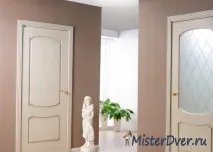 точно