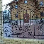 Варіанти оформлення кованих огорож огорож